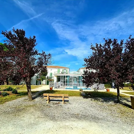 91 Palais Des Gouverneurs Jardin Piscine Couverte Et Exterieure Sauna Hammam Fitness Clim Saint-Martin-de-Ré