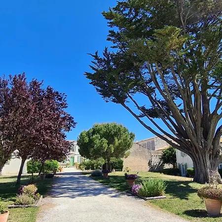 91 Palais Des Gouverneurs Jardin Piscine Couverte Et Exterieure Sauna Hammam Fitness Clim