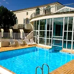 Climatise 91 Palais Des Gouverneurs Jardin Piscine Couverte Et Exterieure Sauna Hammam Fitness Daire *