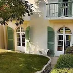 Daire Climatise 91 Palais Des Gouverneurs Jardin Piscine Couverte Et Exterieure Sauna Hammam Fitness