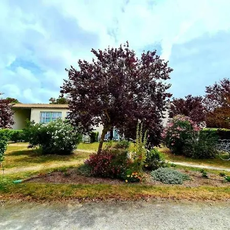 91 Palais Des Gouverneurs Jardin Piscine Couverte Et Exterieure Sauna Hammam Fitness Clim Apartament *