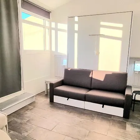 91 Palais Des Gouverneurs Jardin Piscine Couverte Et Exterieure Sauna Hammam Fitness Clim